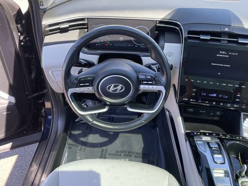 Certified 2024 Hyundai Tucson Limited AWD/4WD image 13