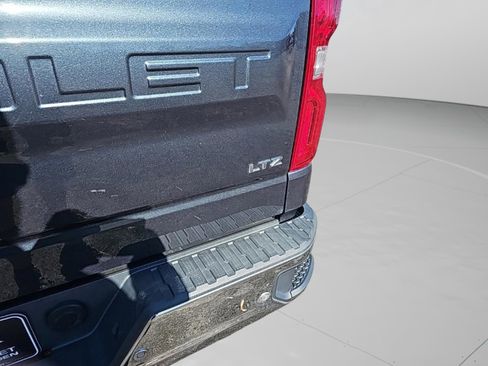 Used 2019 Chevrolet Silverado 1500 LTZ w/ LTZ Plus Package image 30