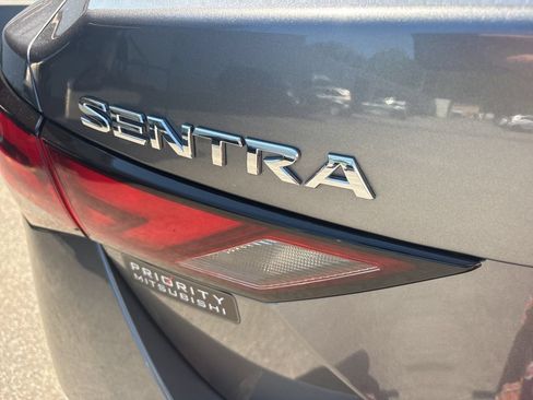 Used 2024 Nissan Sentra SV FWD image 27