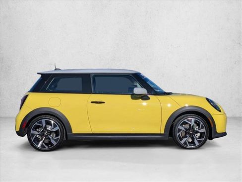 Used 2025 MINI Cooper S image 4