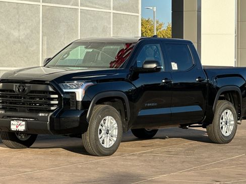 New 2026 Toyota Tundra SR5 image 8