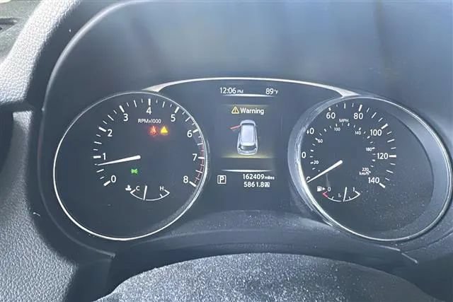 Used 2015 Nissan Rogue SV FWD image 7