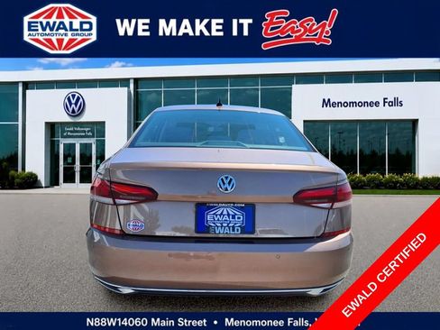 Used 2020 Volkswagen Passat 2.0T SEL FWD image 6