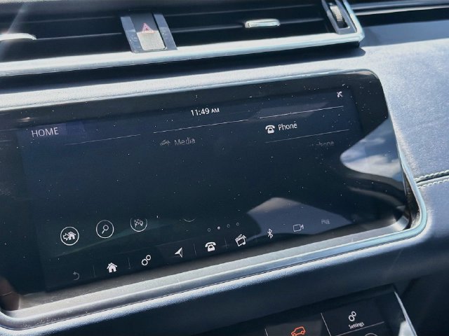 Used 2019 Land Rover Range Rover Velar R-Dynamic HSE AWD/4WD image 12
