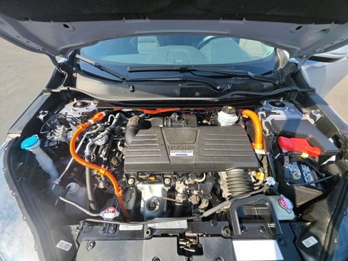 Used 2021 Honda CR-V EX image 11