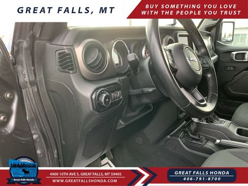 Used 2021 Jeep Wrangler Unlimited Sport image 16