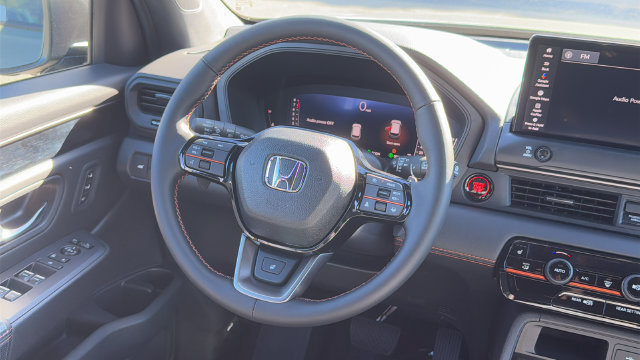 New 2026 Honda Pilot TrailSport image 26