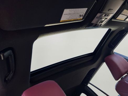 Used 2023 Lexus GX 460 Premium w/ Premium Package image 6