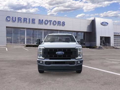 New 2026 Ford F250 XL w/ FX4 Off-Road Package AWD/4WD image 6