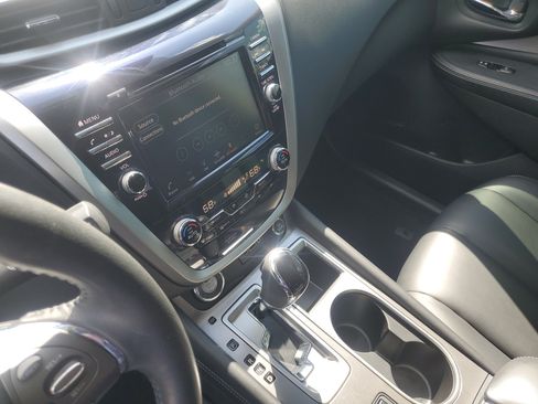 Used 2022 Nissan Murano SV AWD/4WD image 19