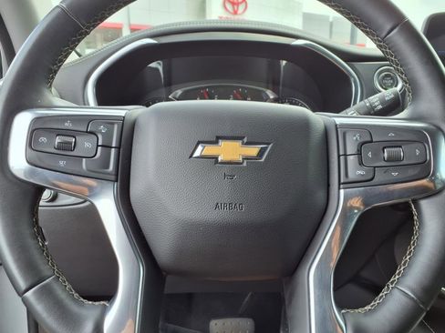 Used 2023 Chevrolet Blazer LT image 43