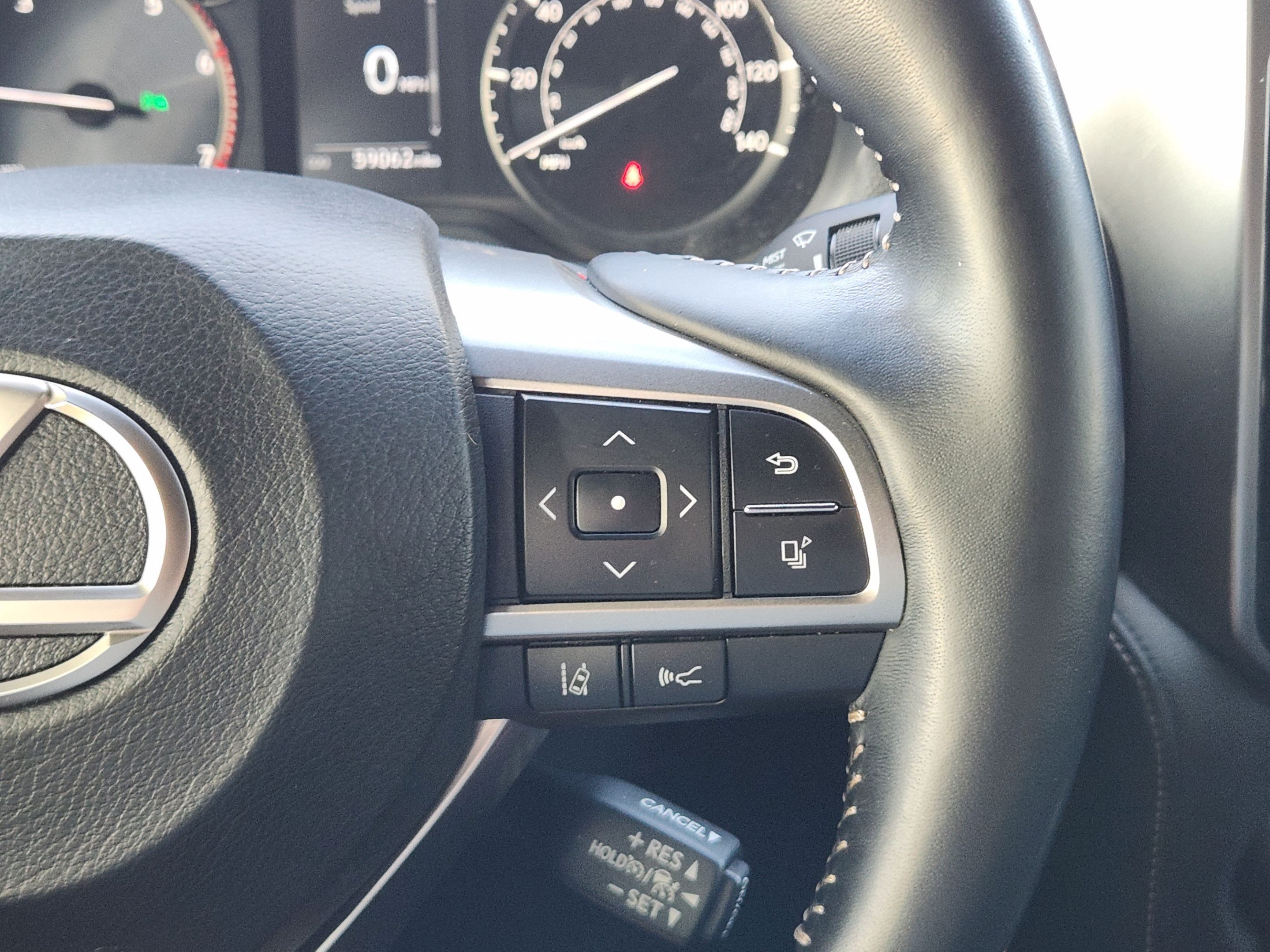 Used 2022 Lexus GX 460 Premium w/ Accessory Package AWD/4WD image 28