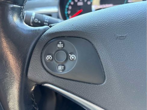 Used 2018 Chevrolet Impala LT image 24