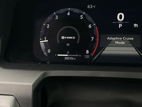 Used 2025 Toyota Tacoma TRD Off-Road AWD/4WD image 38