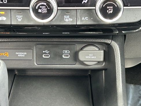 Used 2025 Honda Civic Sport image 16