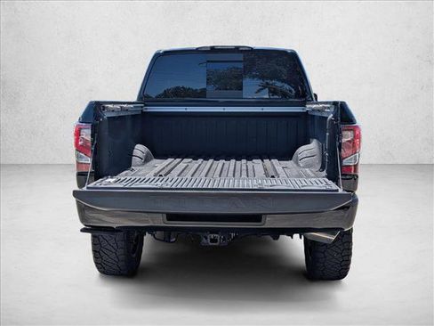 Used 2019 Nissan Titan SL w/ Midnight Edition AWD/4WD image 6