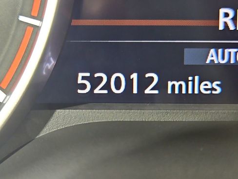 Used 2021 Nissan Rogue SL AWD/4WD image 17
