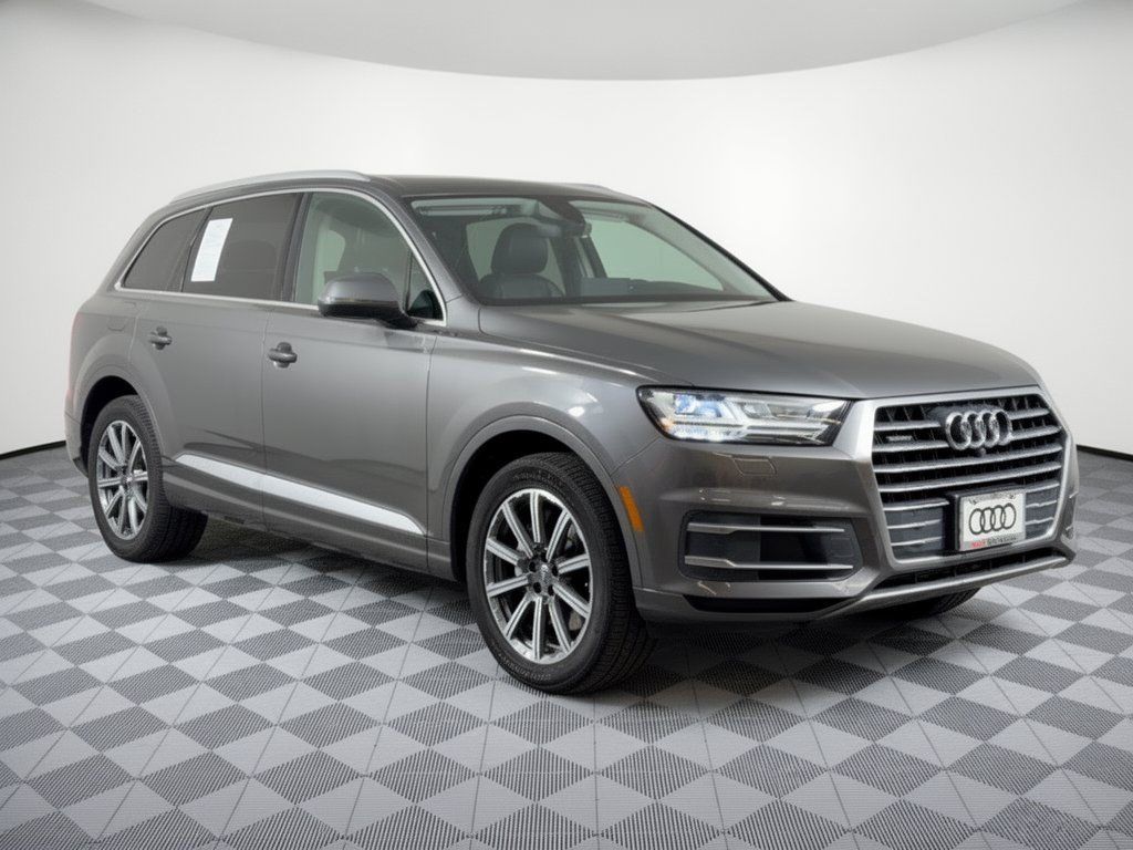 Used 2019 Audi Q7 2.0T Premium Plus w/ Premium Plus Package AWD/4WD image 7