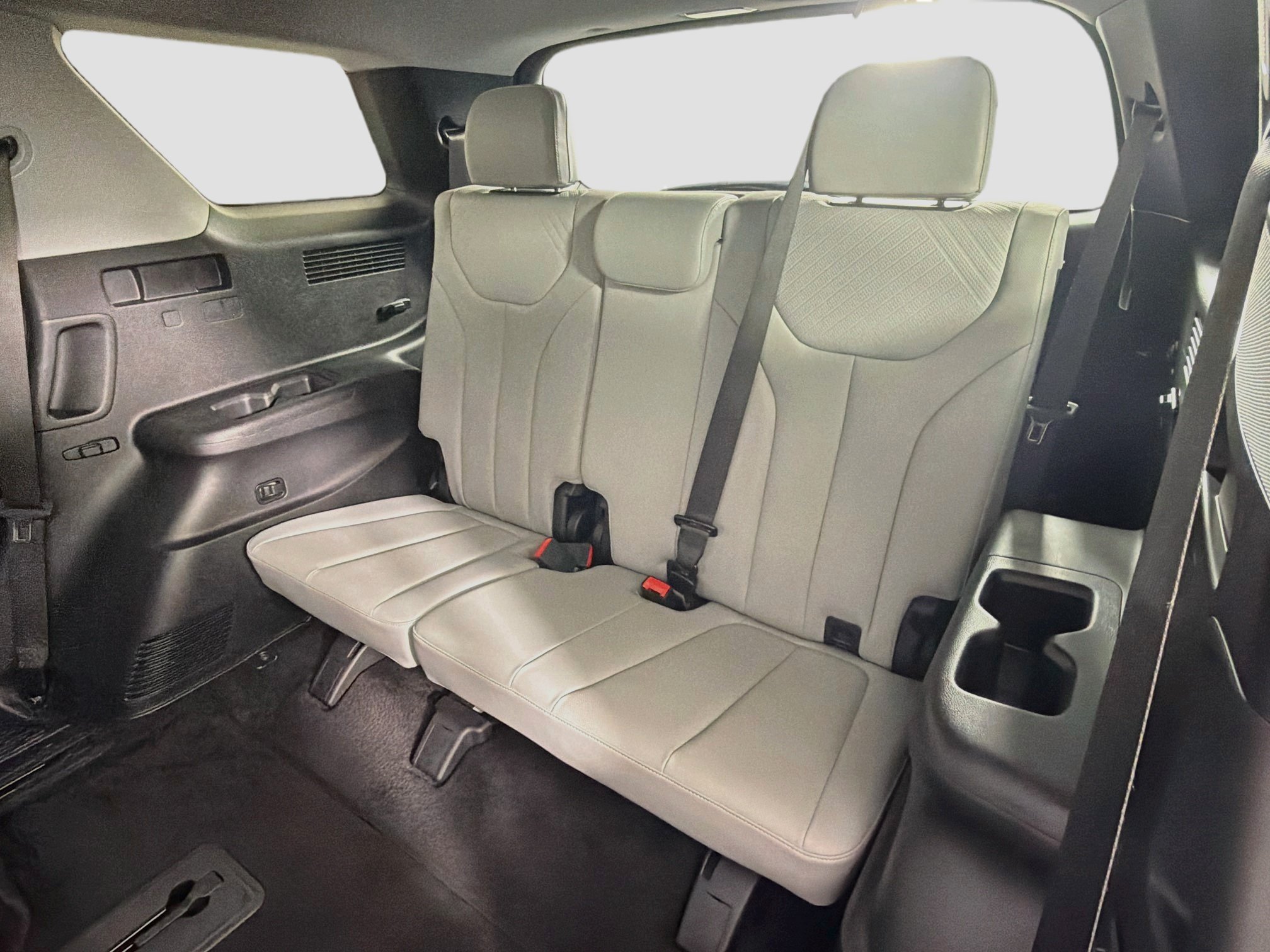 Used 2025 Hyundai Palisade SEL AWD/4WD image 30