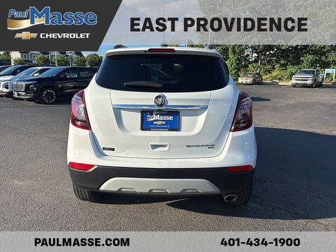 Certified 2022 Buick Encore Preferred AWD/4WD image 6
