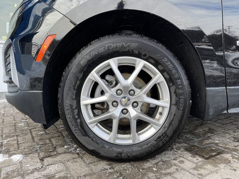 Used 2024 Chevrolet Equinox LT image 11