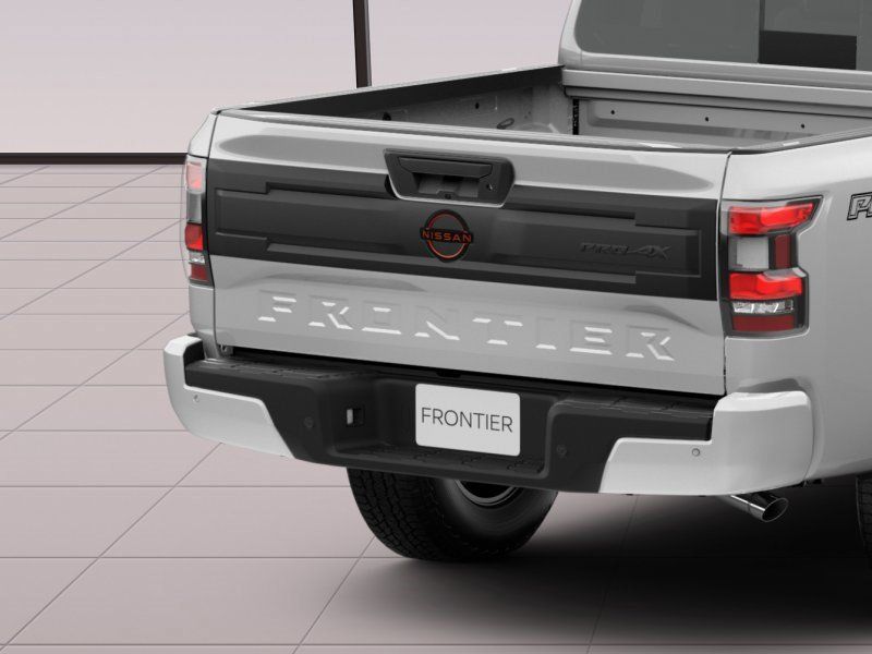 New 2026 Nissan Frontier PRO-4X w/ Tow Package AWD/4WD image 14