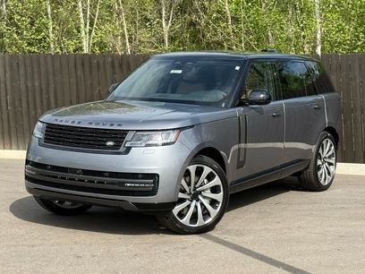 New 2026 Land Rover Range Rover Long Wheelbase SE