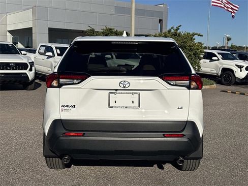 New 2025 Toyota RAV4 LE image 5