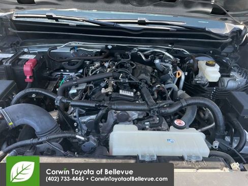 Used 2024 Toyota Tacoma TRD Sport AWD/4WD image 28