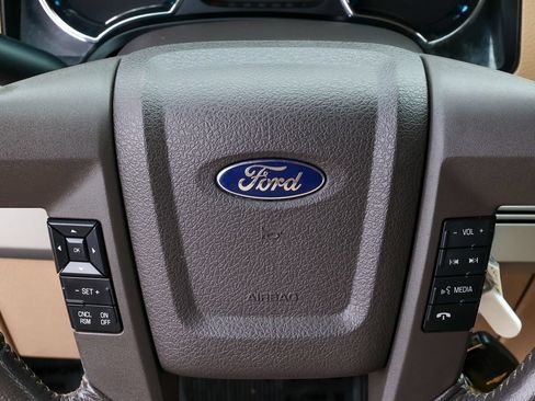 Used 2013 Ford F150 Lariat w/ Mid Equipment Group AWD/4WD image 7