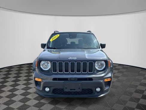 Certified 2023 Jeep Renegade Latitude w/ Premium Group AWD/4WD image 2