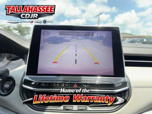 Used 2022 Jeep Compass Limited AWD/4WD image 23
