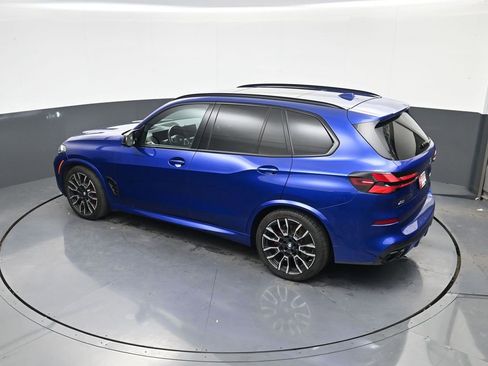 Used 2024 BMW X5 M60i image 29