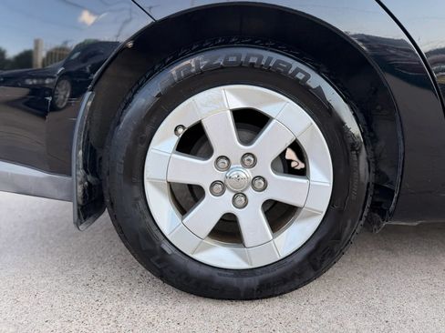 Used 2009 Toyota Prius w/ Pkg 2 FWD image 12