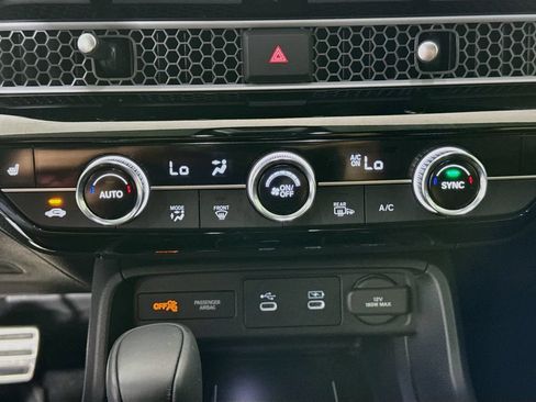 Certified 2025 Honda Civic Sport Touring image 18