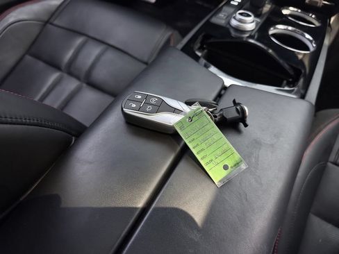 Used 2022 Maserati Ghibli GT RWD image 23