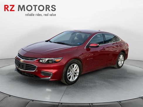 Used 2018 Chevrolet Malibu LT image 1