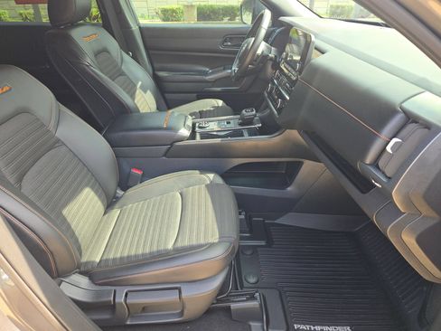 Certified 2025 Nissan Pathfinder Rock Creek AWD/4WD image 27
