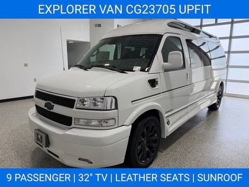 New 2026 Chevrolet Express 2500 Extended w/ Driver Convenience Package RWD image 6