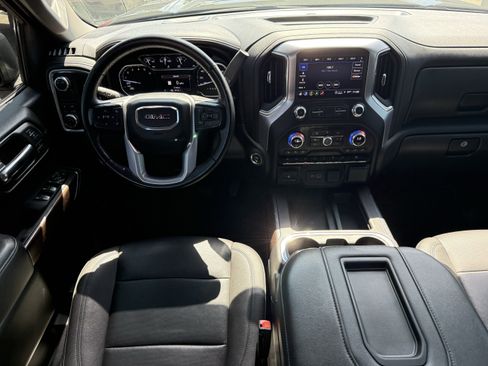 Used 2021 GMC Sierra 1500 SLT RWD image 12