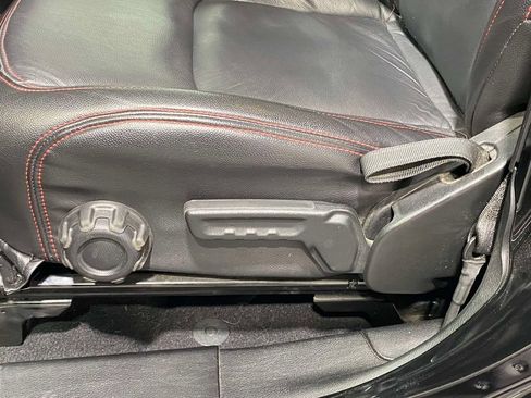 Used 2020 Jeep Wrangler Unlimited Sahara w/ Uconnect 4C Nav & Sound Group AWD/4WD image 14
