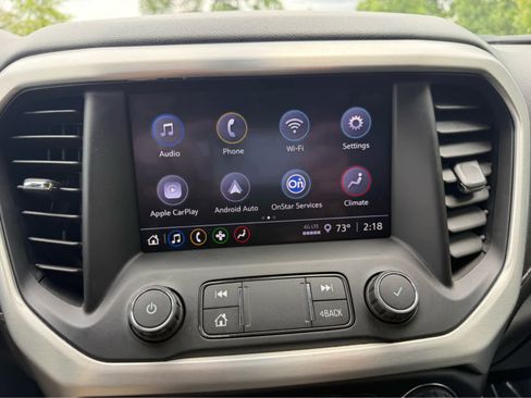 Used 2021 GMC Acadia SLE w/ Driver Convenience Package FWD image 18