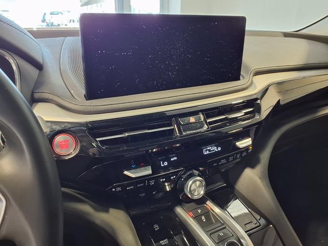 Used 2025 Acura MDX SH-AWD image 11