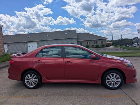 Used 2010 Toyota Corolla S FWD image 4