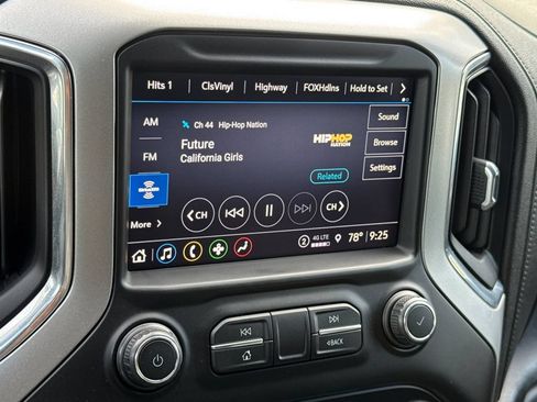 Used 2021 Chevrolet Silverado 2500 LTZ w/ LTZ Convenience Package AWD/4WD image 23