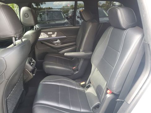 Used 2021 Mercedes-Benz GLS 450 4MATIC image 14