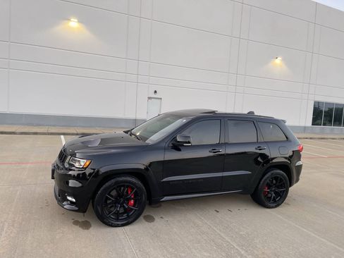 Used 2021 Jeep Grand Cherokee SRT AWD/4WD image 25