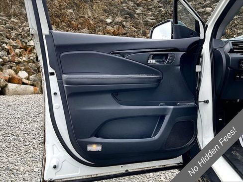 Used 2017 Honda Pilot Elite image 20