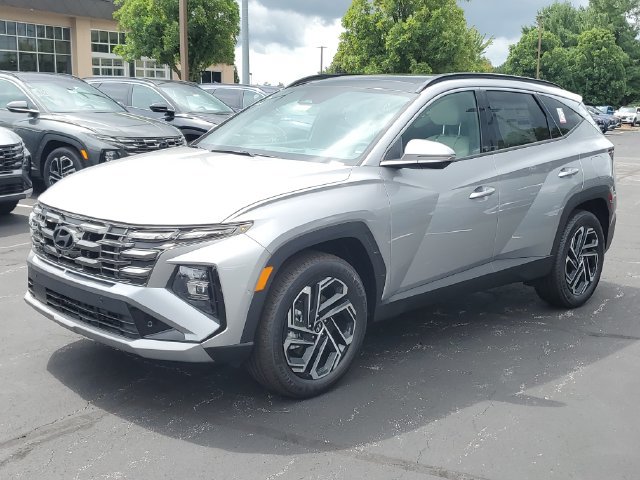 New 2026 Hyundai Tucson Limited AWD/4WD image 2