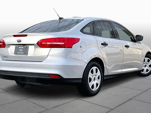 Used 2018 Ford Focus S image 12